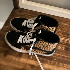 Only worn a handful of times… Great shape